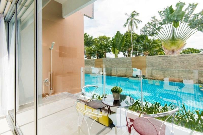 Chic Condo By Resava Karon Exterior foto